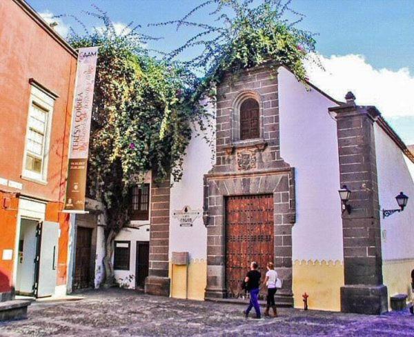 Mahalo Healthy House Las Palmas / Gran Canaria